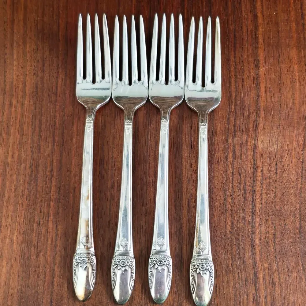 Vintage 1847 Rogers Bros FIRST LOVE 4 Dinner Forks Silverplate Art Deco Cottage